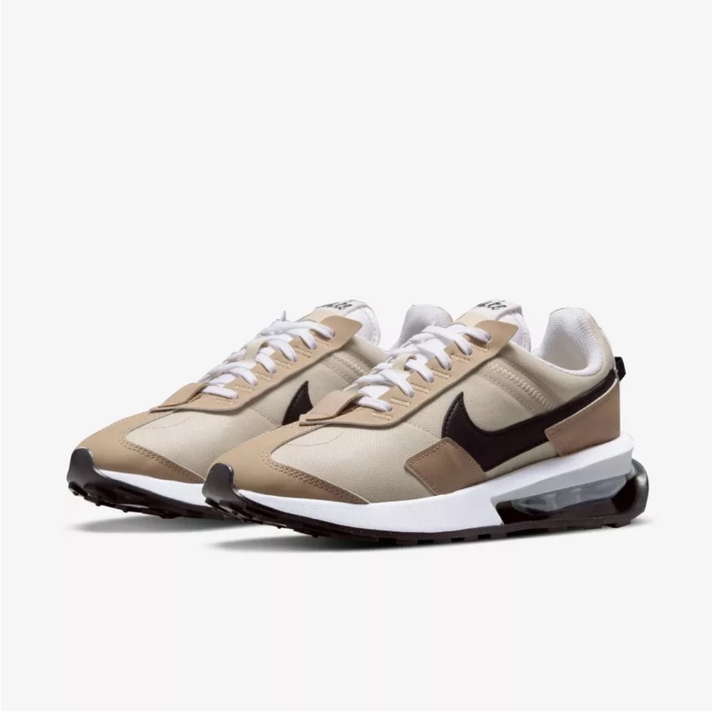 Nike Air Max Pre-Day Women's Shoes Sneakers. Size 7. Worn twice.